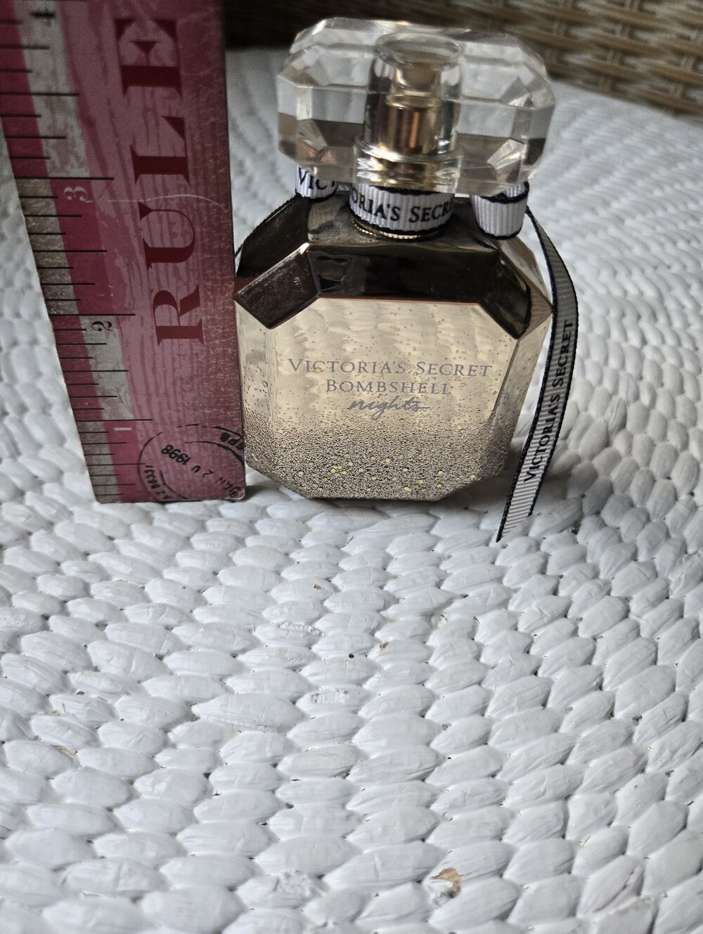 Victoria's Secret Bombshell Nights Gold Glitter Limited Edition Fragrance - Picture 3 of 5
